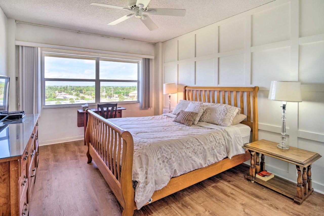 Pet-Friendly Satellite Beach Condo With Balcony! Екстер'єр фото
